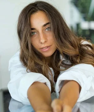 Anna Kiss